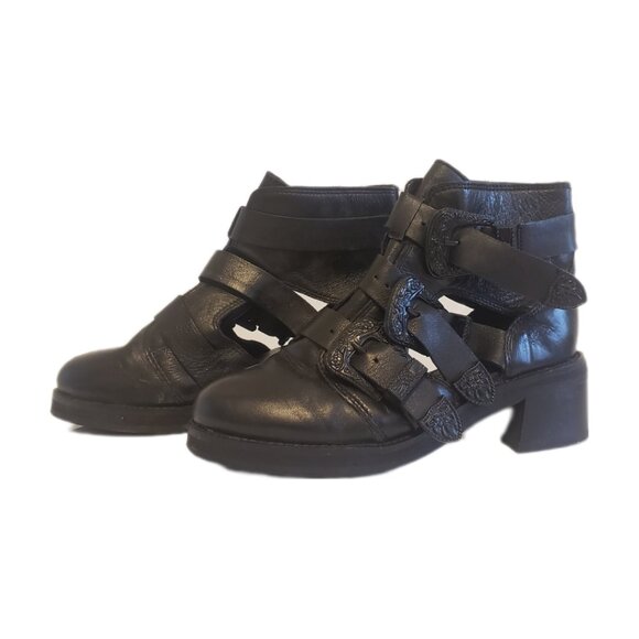 Western Moto Leather Buckle Boot w Cut Outs - Size 7 - Picture 1 of 2